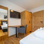Pettneu Am Arlberg - 1 Appartement *