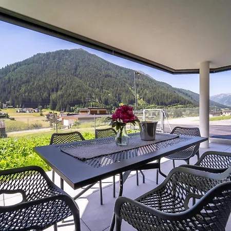 Pettneu Am Arlberg - 1 Appartement Sankt Anton am Arlberg